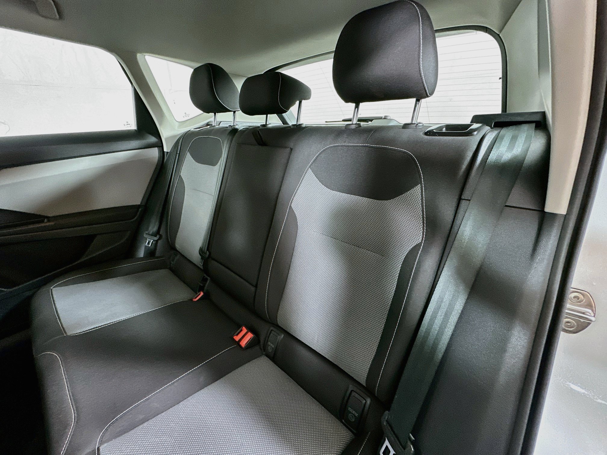 Certified 2023 Volkswagen Taos S FWD image 22