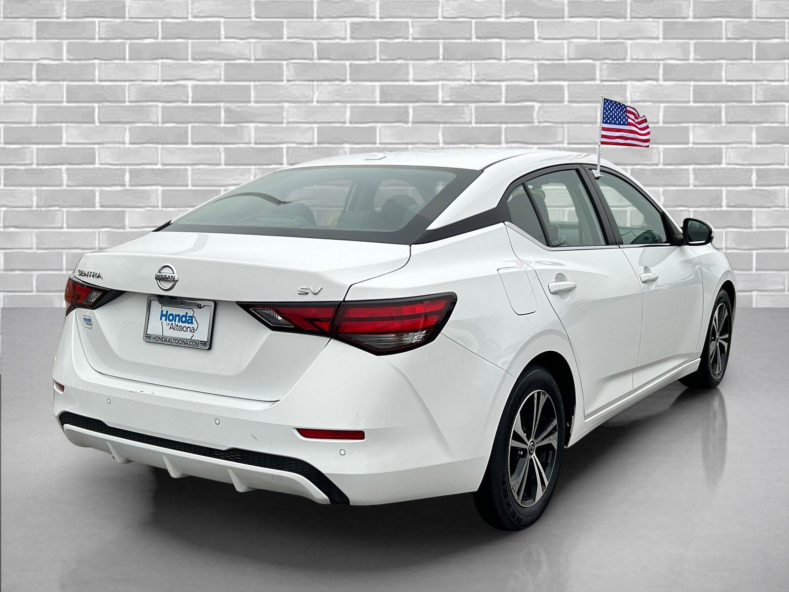 Used 2023 Nissan Sentra SV image 5