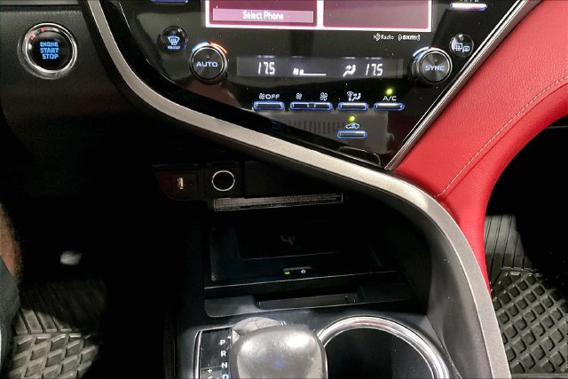 Used 2019 Toyota Camry XSE FWD image 20