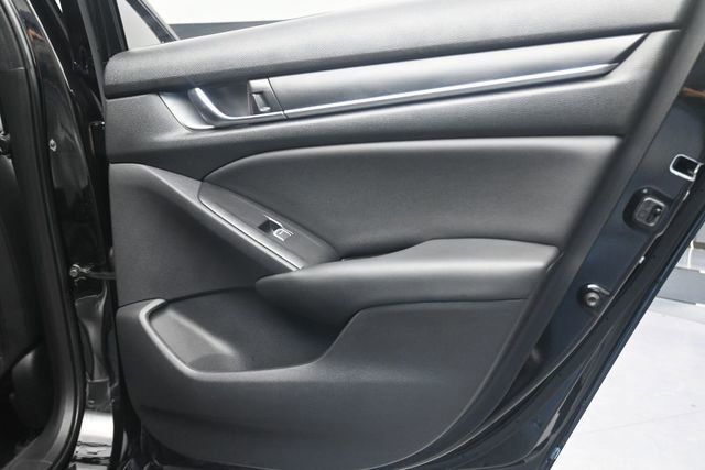 Used 2022 Honda Accord Sport image 25