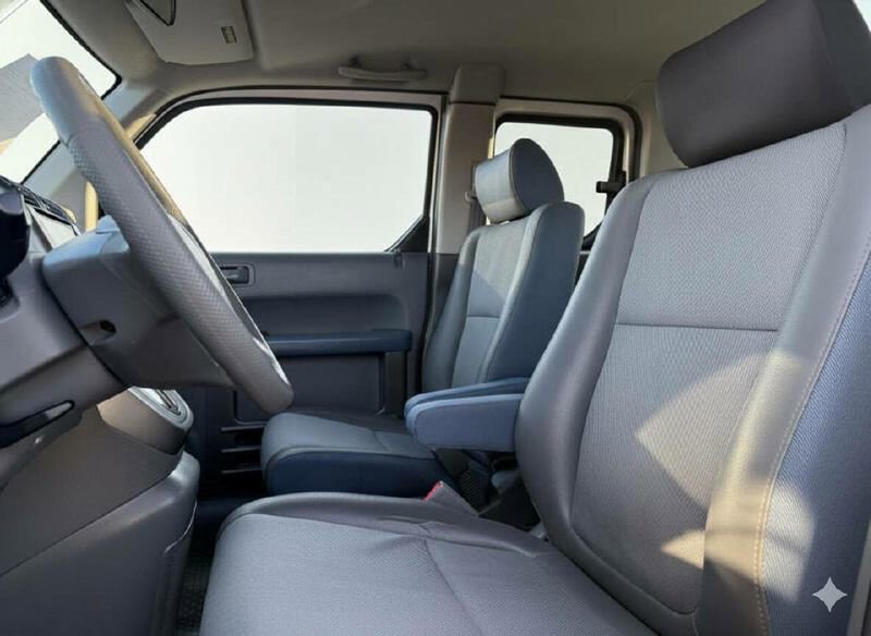 Used 2004 Honda Element EX image 11