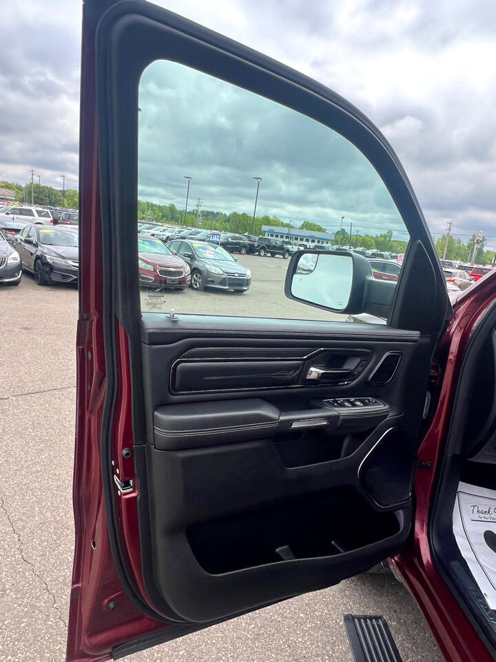 Used 2023 RAM 1500 Limited w/ Night Edition image 9