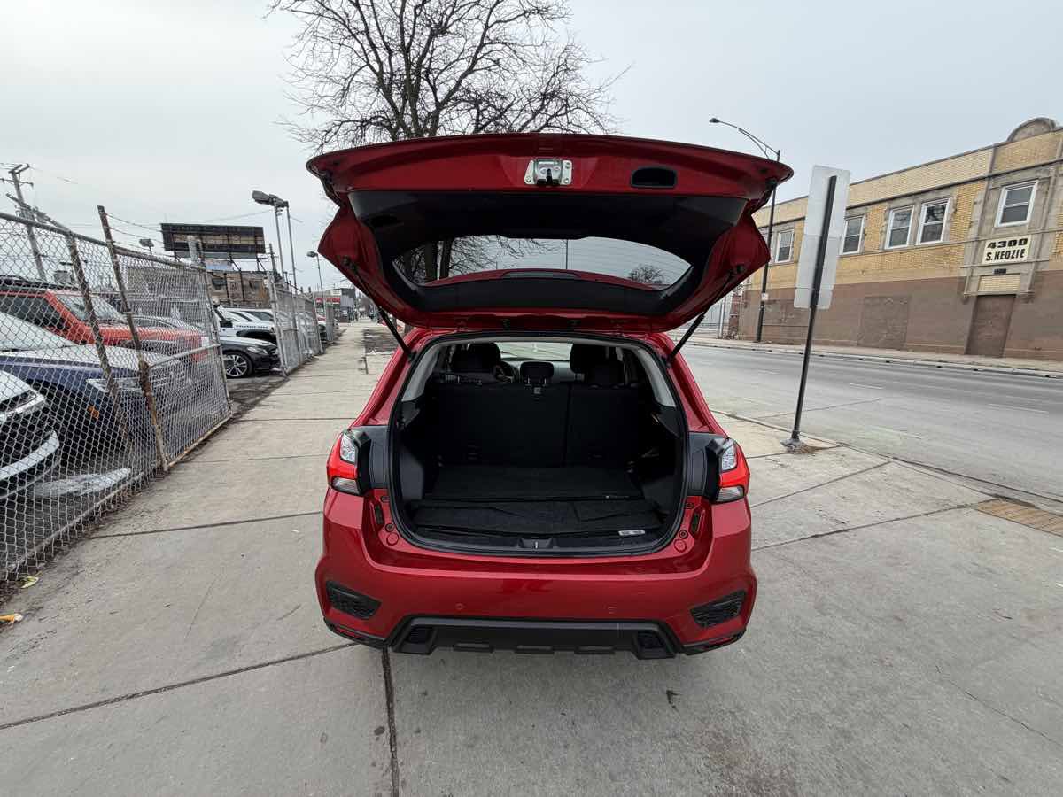 Used 2023 Mitsubishi Outlander Sport ES AWD/4WD image 19