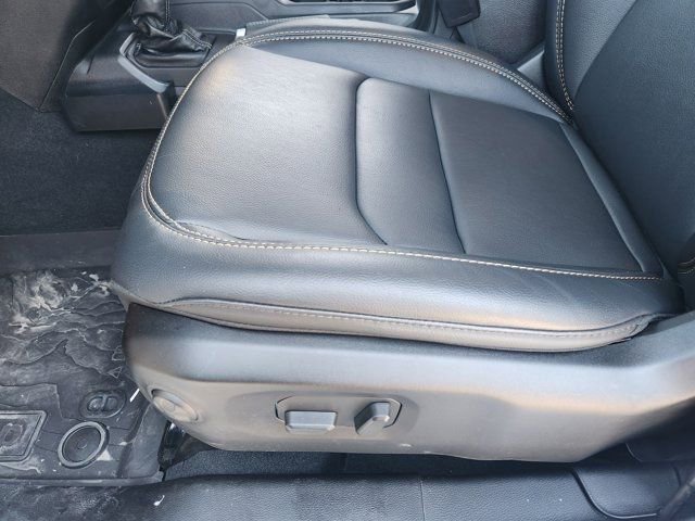 Used 2025 Jeep Gladiator Sport image 25