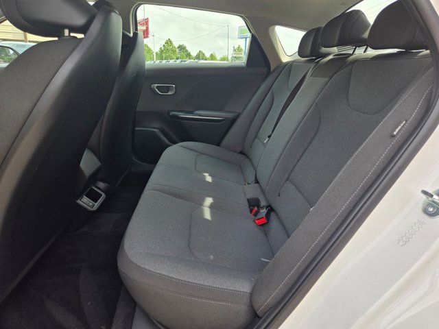 Used 2025 Kia K4 FWD image 25
