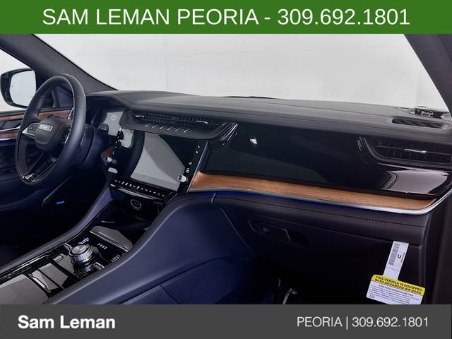 New 2026 Jeep Grand Cherokee L Summit w/ Obsidian Package AWD/4WD image 32