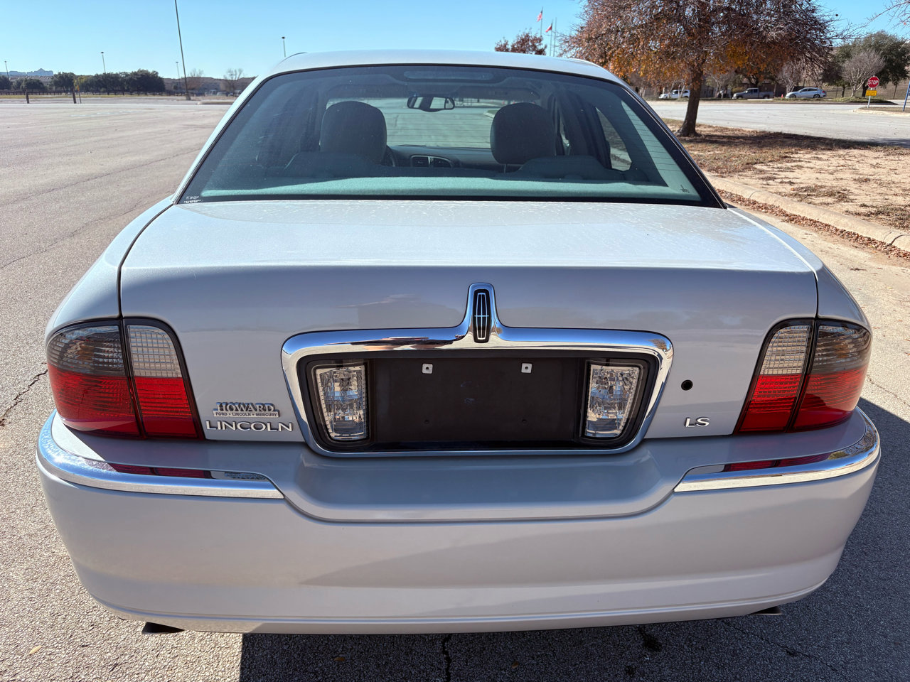 Used 2004 Lincoln LS image 7
