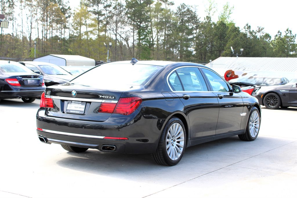 Used 2014 BMW 740Li image 7
