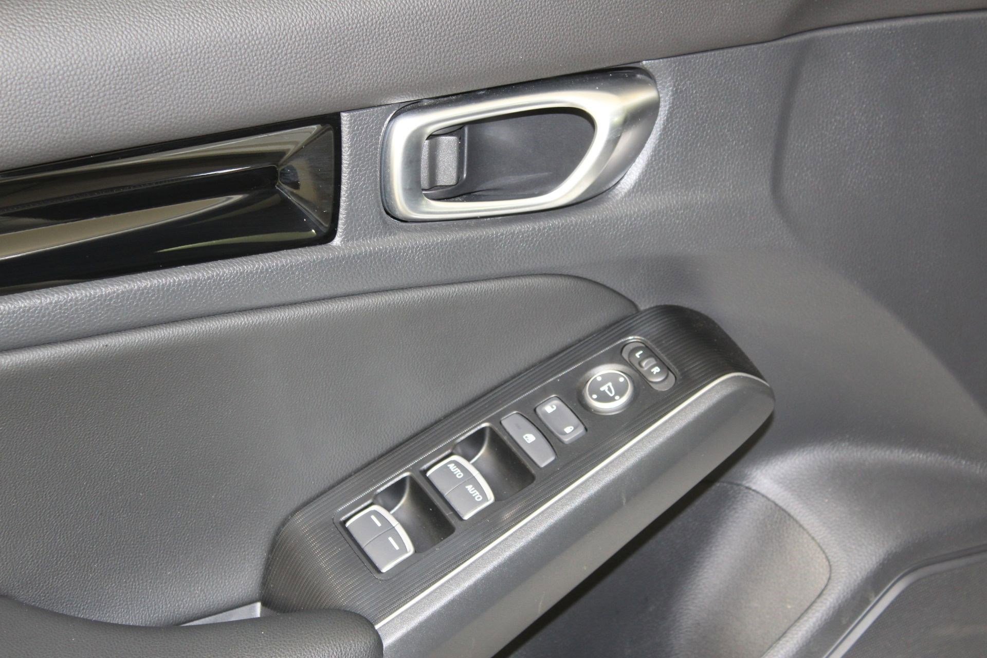 Used 2024 Honda Civic Sport Touring image 23