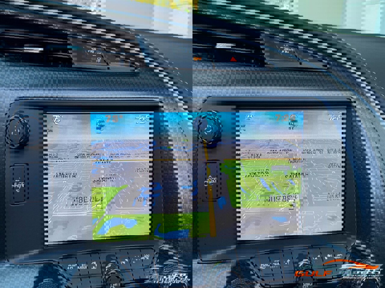 Used 2015 Chevrolet Corvette Z06 w/ 3LZ Preferred Equipment Group image 17