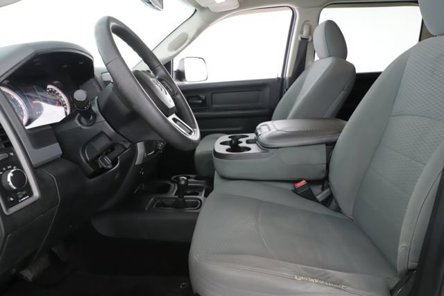 Used 2018 RAM 2500 Tradesman w/ Chrome Appearance Group AWD/4WD image 16