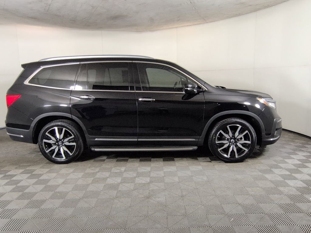 Used 2019 Honda Pilot Elite image 4