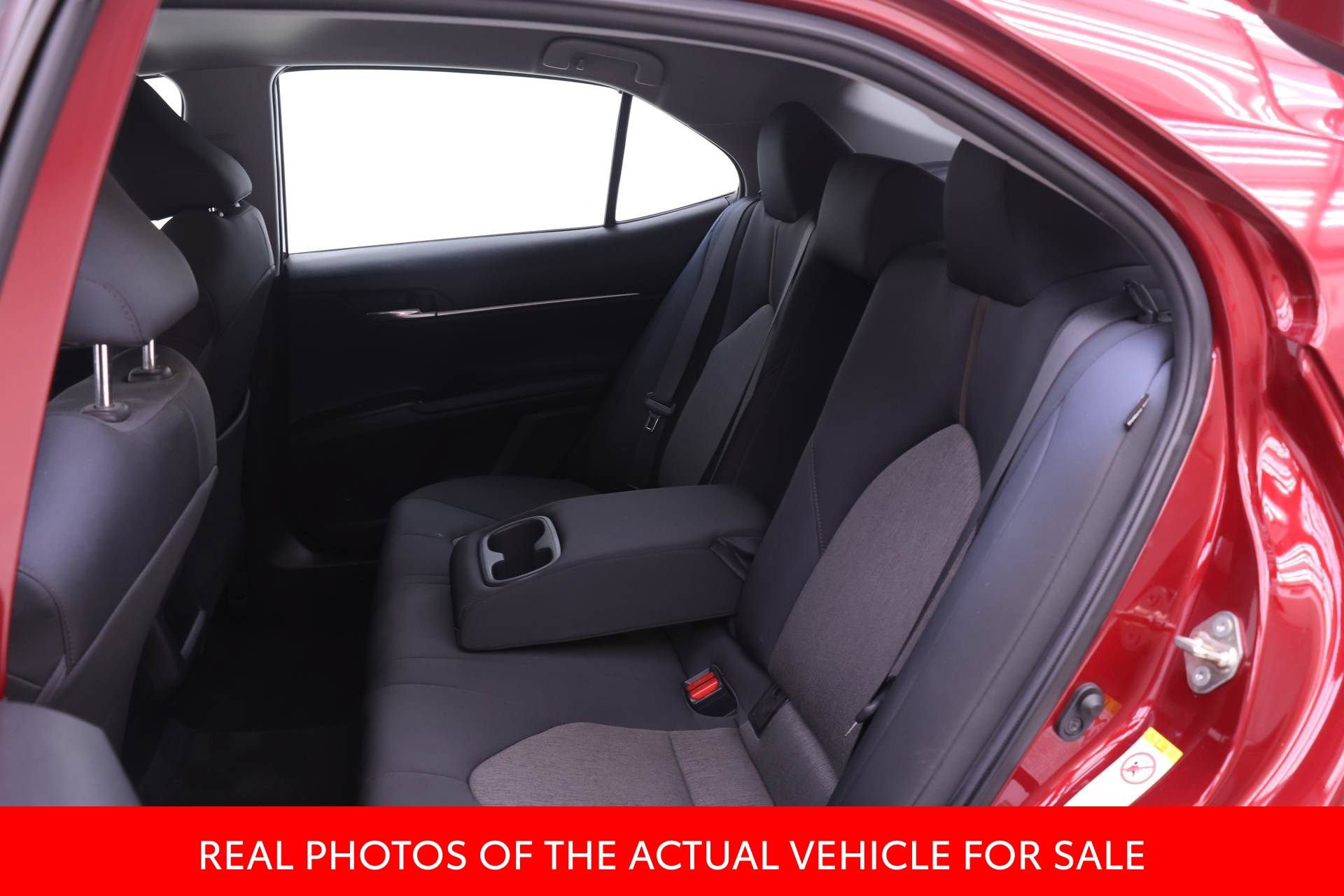 Certified 2019 Toyota Camry LE FWD image 11