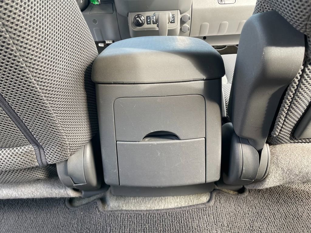 Used 2014 Nissan Frontier SV w/ SV Value Truck Package image 27