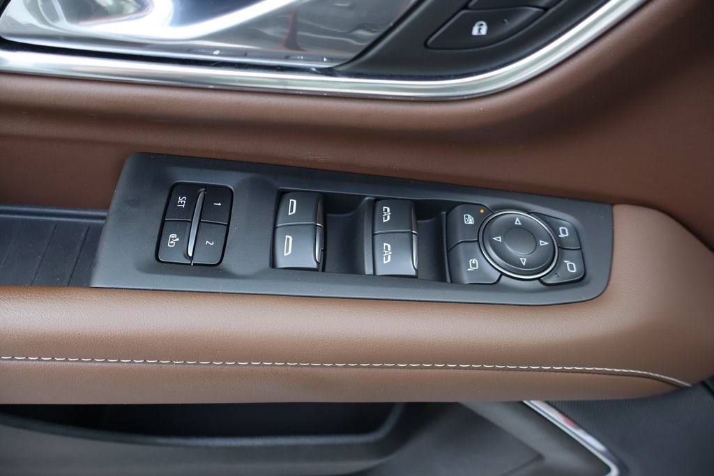 Used 2023 Chevrolet Tahoe High Country AWD/4WD image 18