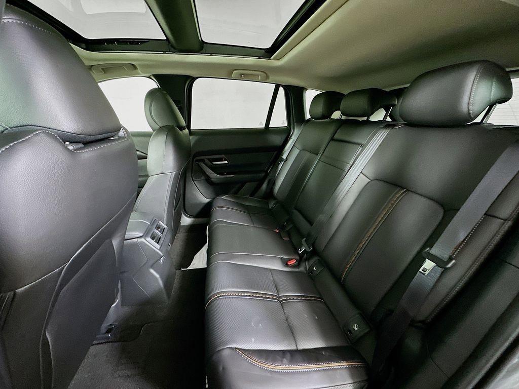 Used 2025 MAZDA CX-50 AWD 2.5 Hybrid w/ Weather Package image 17