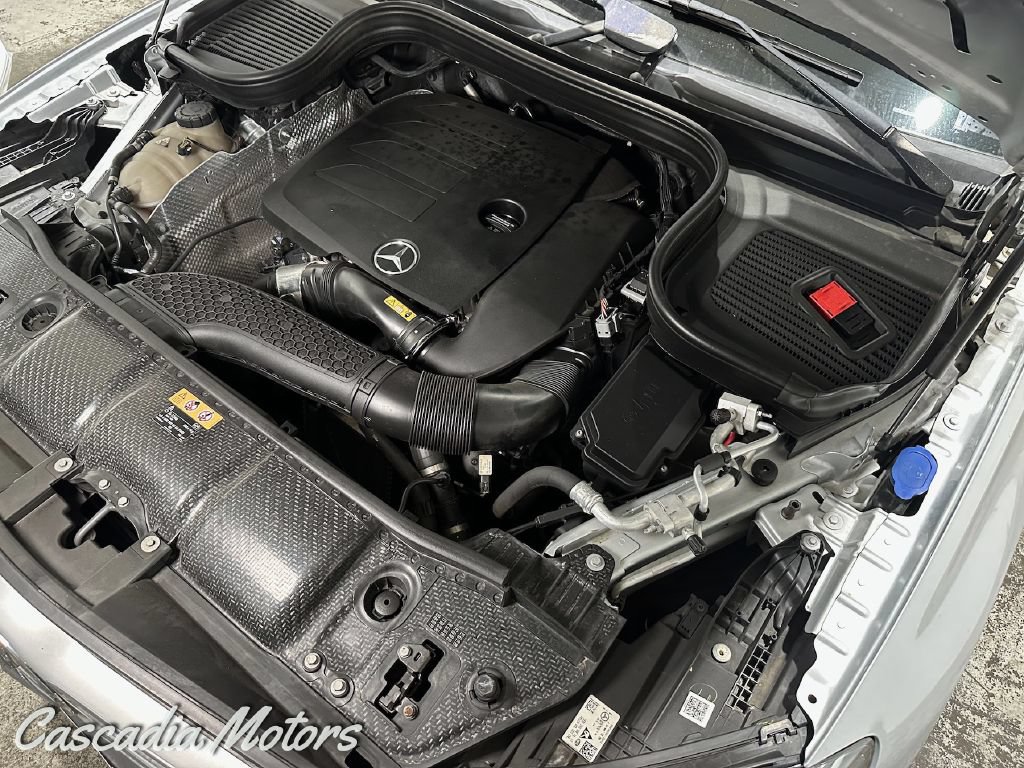 Used 2020 Mercedes-Benz GLE 350 4MATIC image 35