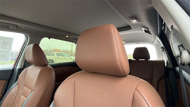 Used 2025 Nissan Rogue Platinum w/ Tech Package image 22