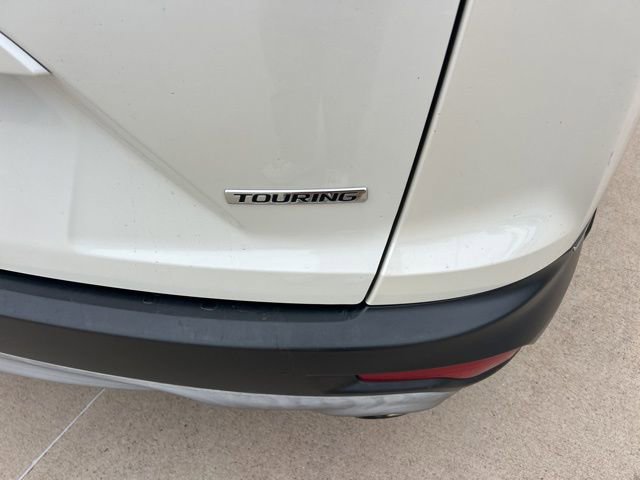 Used 2018 Honda CR-V Touring image 4