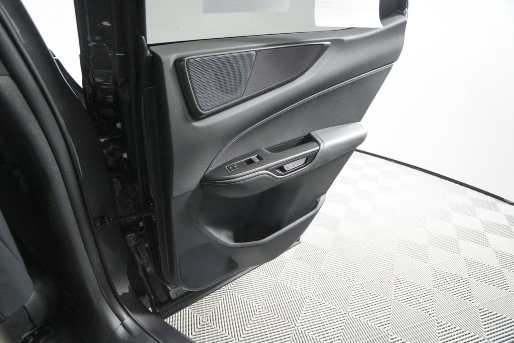 Used 2025 Lexus NX 350 F Sport w/ Accessory Package (2T) image 17