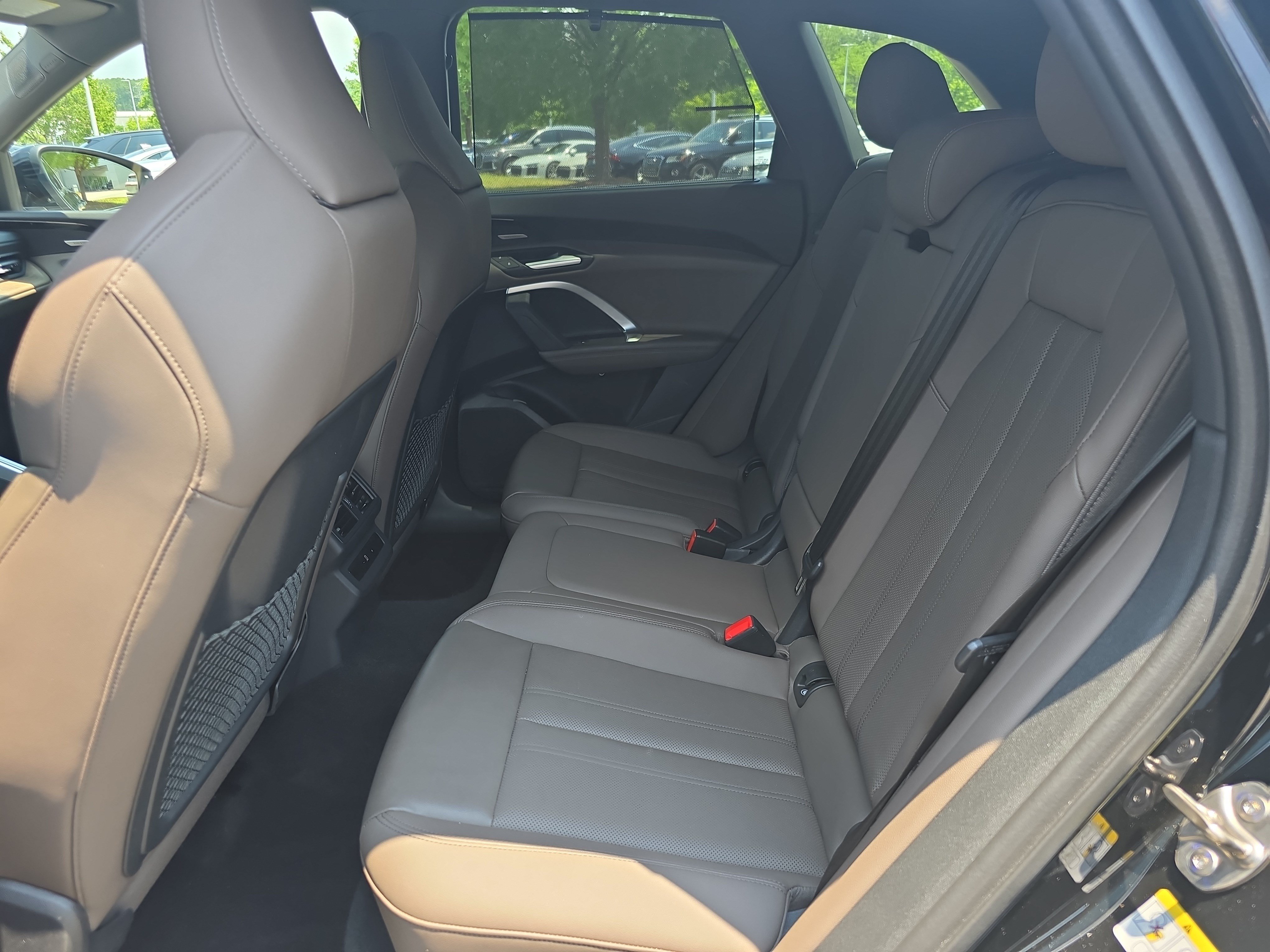 Certified 2025 Audi Q5 Premium Plus w/ Premium Plus AWD/4WD image 13