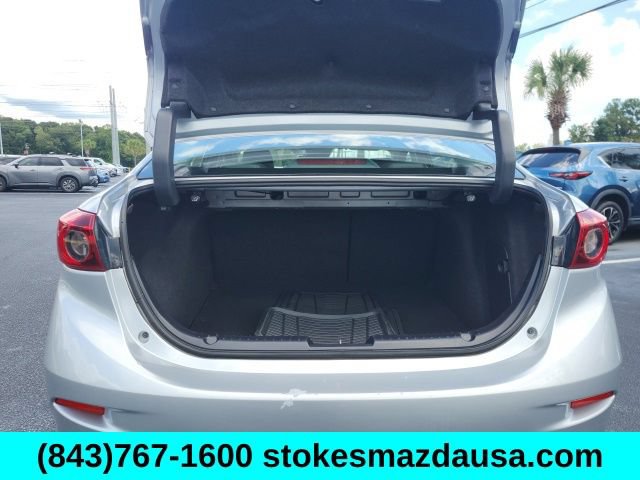 Used 2017 MAZDA MAZDA3 Touring FWD image 19