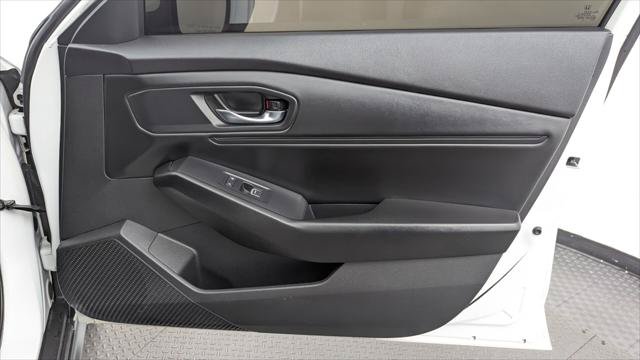 Used 2023 Honda Accord EX image 22