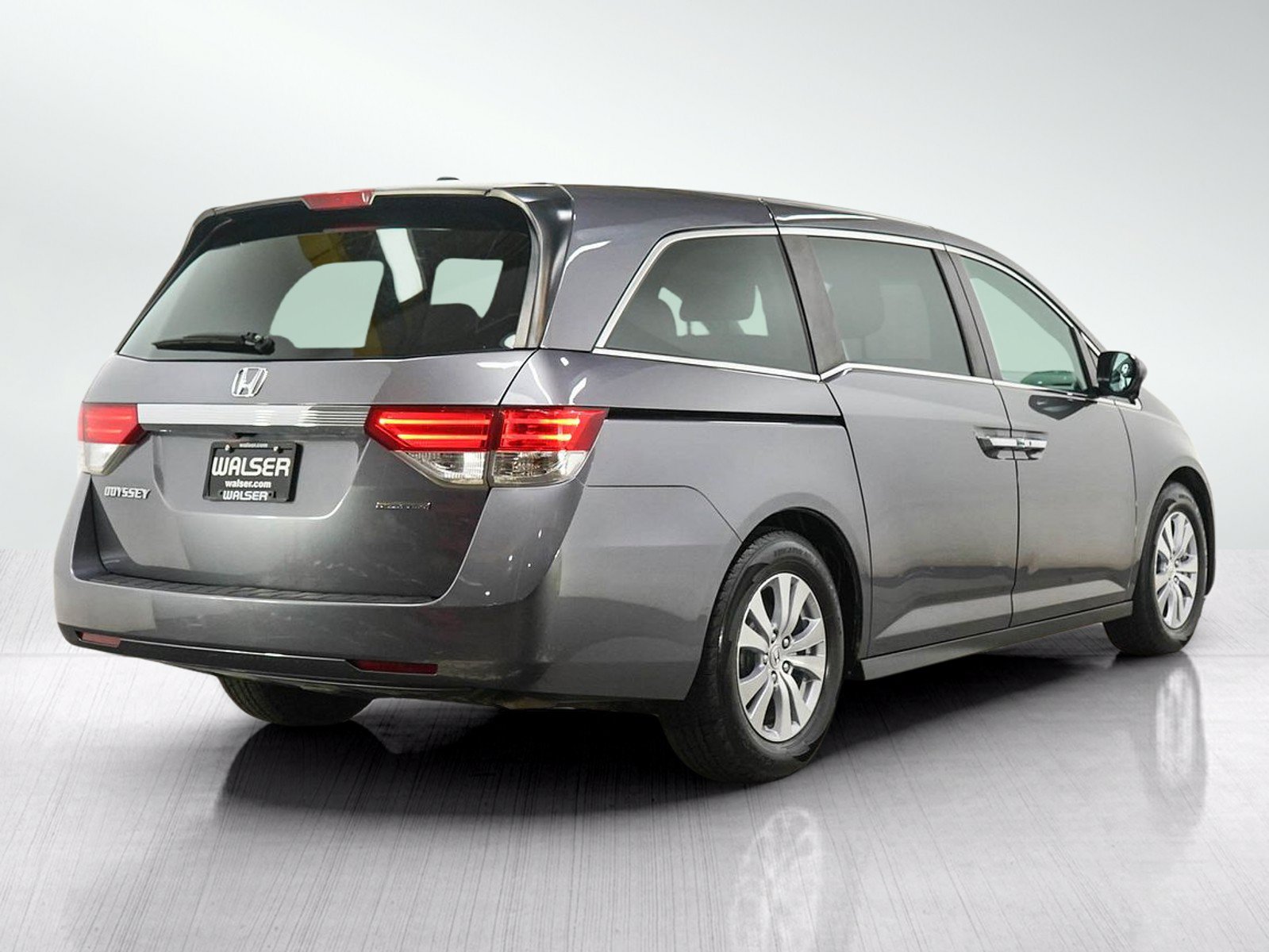 Used 2016 Honda Odyssey SE image 5