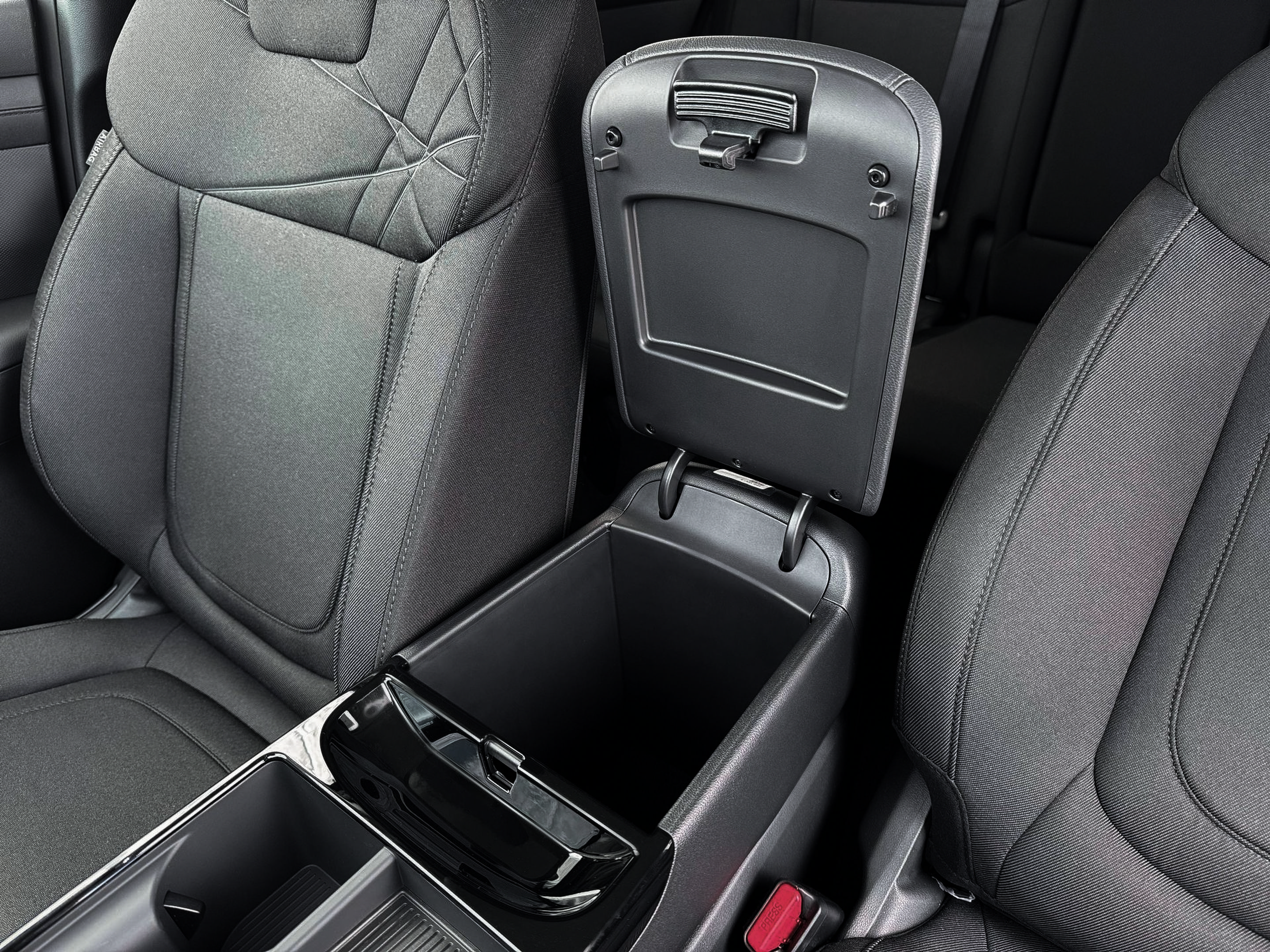 New 2026 Hyundai Tucson SEL w/ Tow & Go Package AWD/4WD image 18
