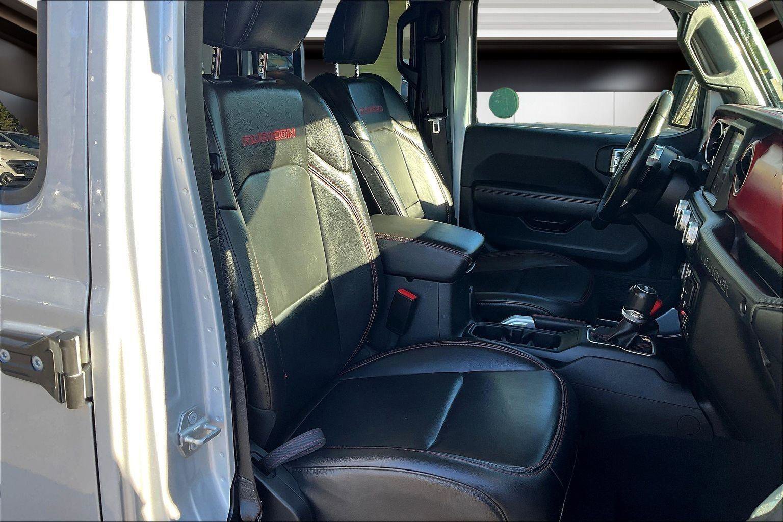 Used 2022 Jeep Wrangler Unlimited Rubicon w/ Steel Bumper Group image 7