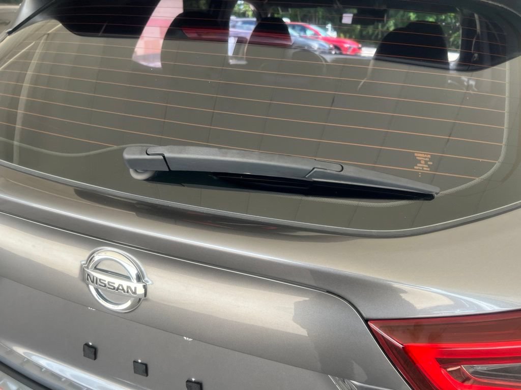Certified 2022 Nissan Rogue Sport SL AWD/4WD image 34
