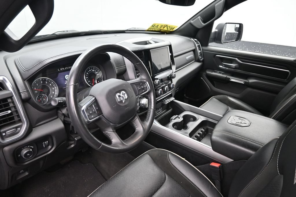 Used 2024 RAM 1500 Laramie AWD/4WD image 23