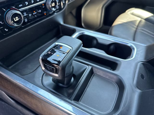 Used 2025 Chevrolet Silverado 1500 High Country AWD/4WD image 23