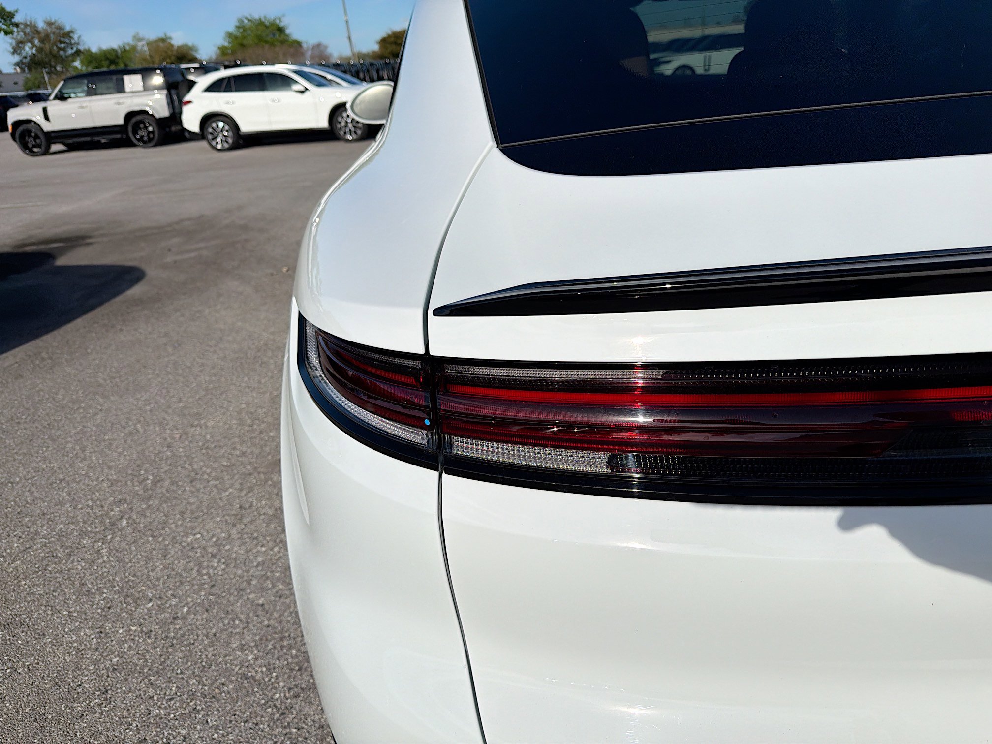 Used 2024 Porsche Cayenne S image 10