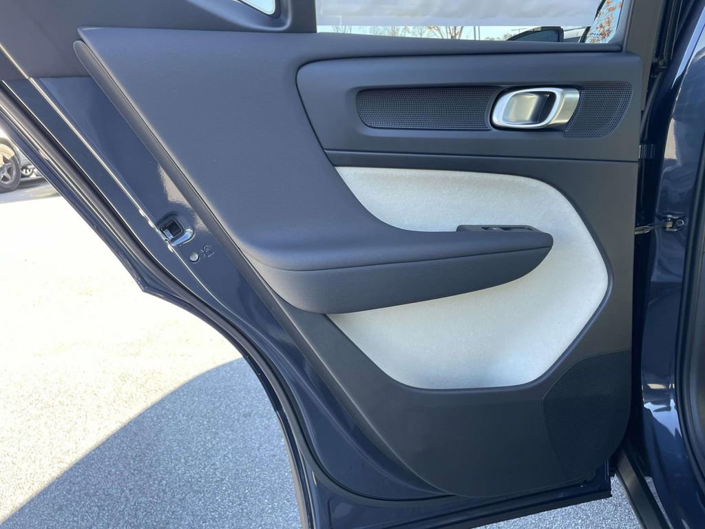 New 2026 Volvo XC40 B4 Plus w/ Protection Package Premier FWD image 2