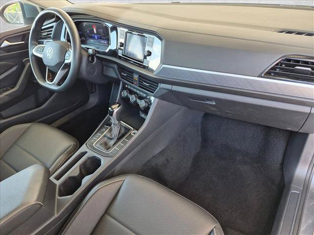 Used 2024 Volkswagen Jetta SE FWD image 21