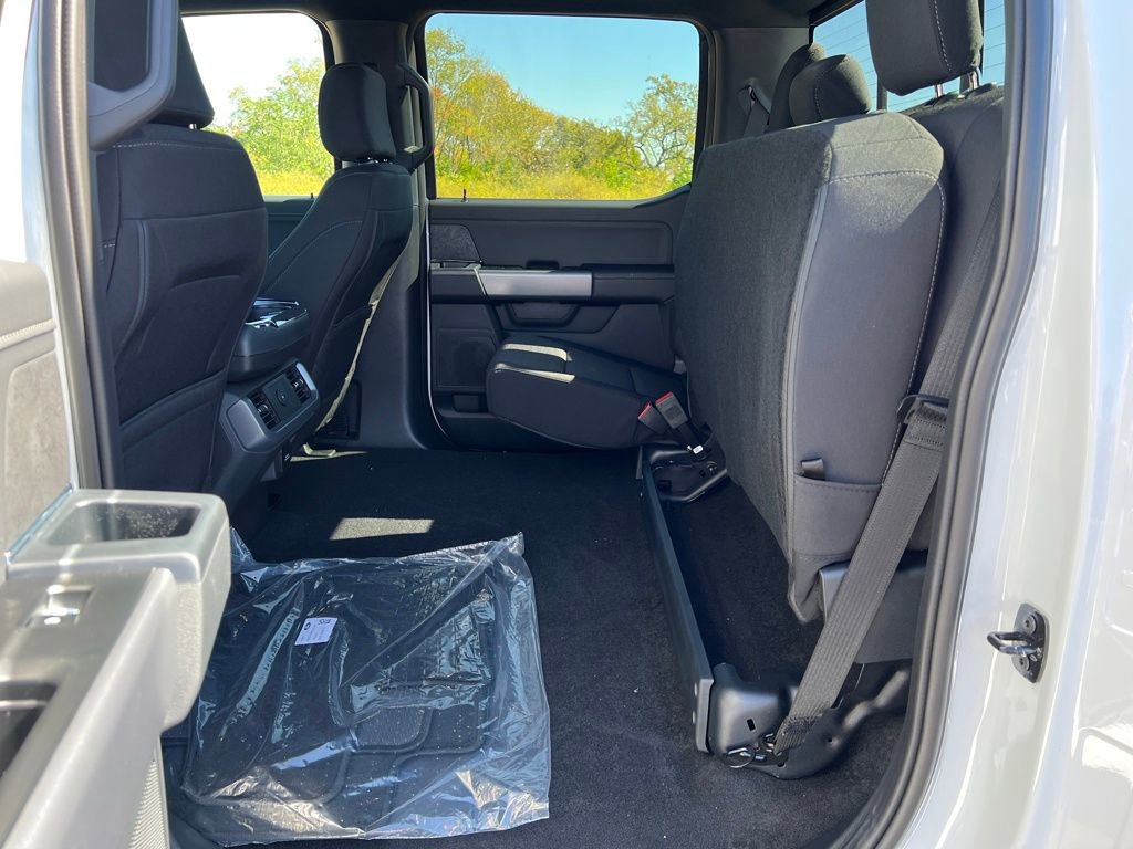 New 2025 Ford F150 XLT w/ Equipment Group 302A MID AWD/4WD image 36