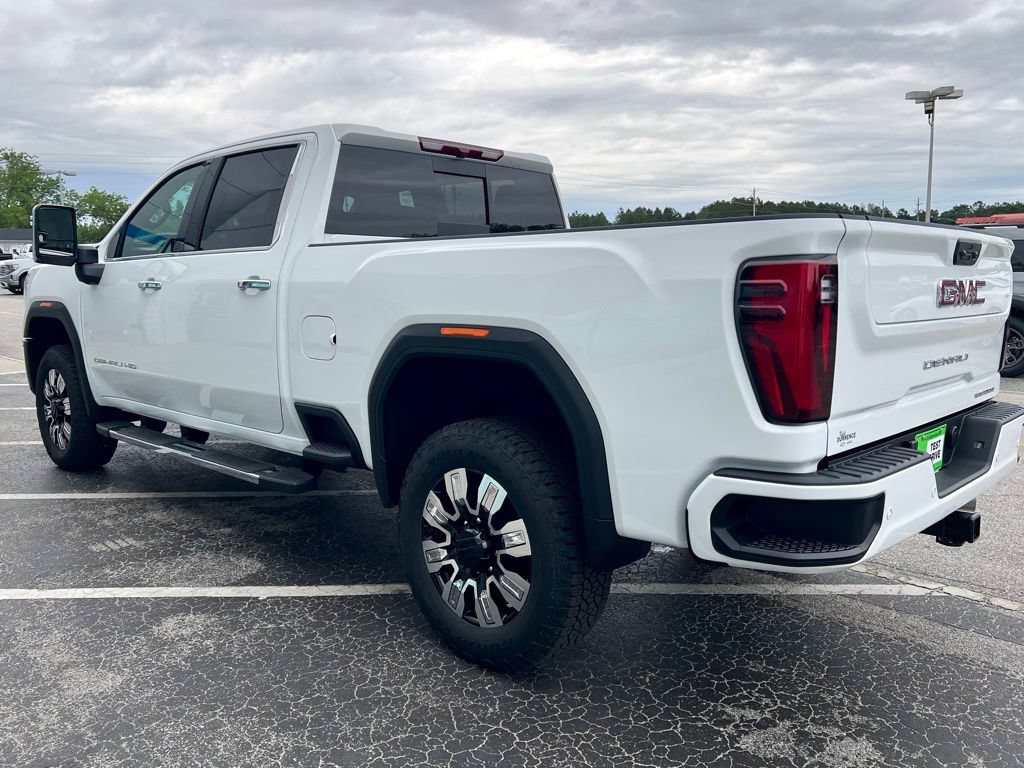 New 2026 GMC Sierra 2500 Denali AWD/4WD image 18