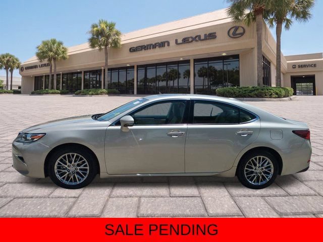 Used 2018 Lexus ES 350 w/ Luxury Package w/Wood Trim FWD image 7
