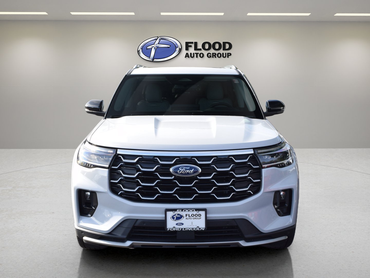 Used 2026 Ford Explorer Platinum w/ LUX Leather Package AWD/4WD image 2