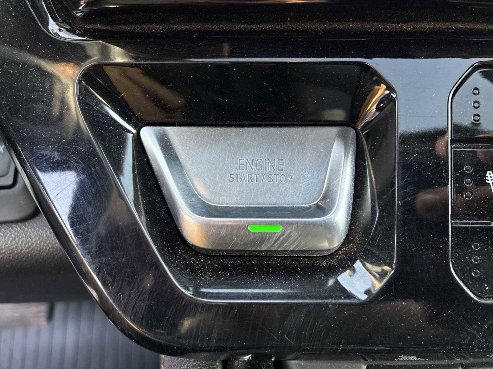 Certified 2024 GMC Sierra 2500 AT4 w/ Max Trailering Package image 17