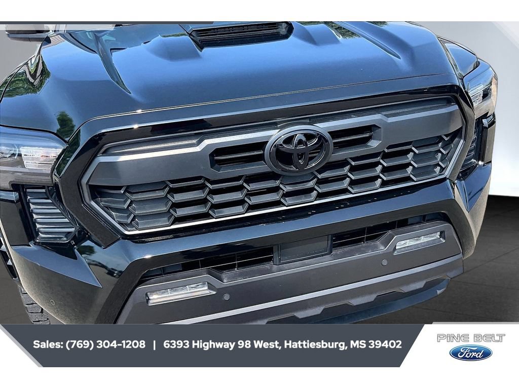 Used 2024 Toyota Tacoma TRD Sport w/ TRD Sport Upgrade Package AWD/4WD image 22