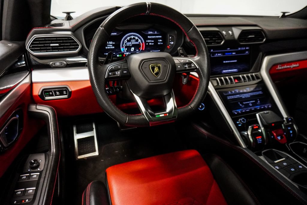 Used 2019 Lamborghini Urus AWD/4WD image 14