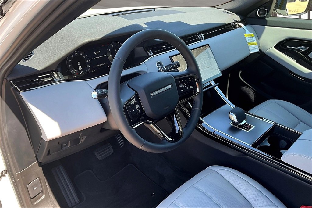 New 2026 Land Rover Range Rover Evoque S image 6