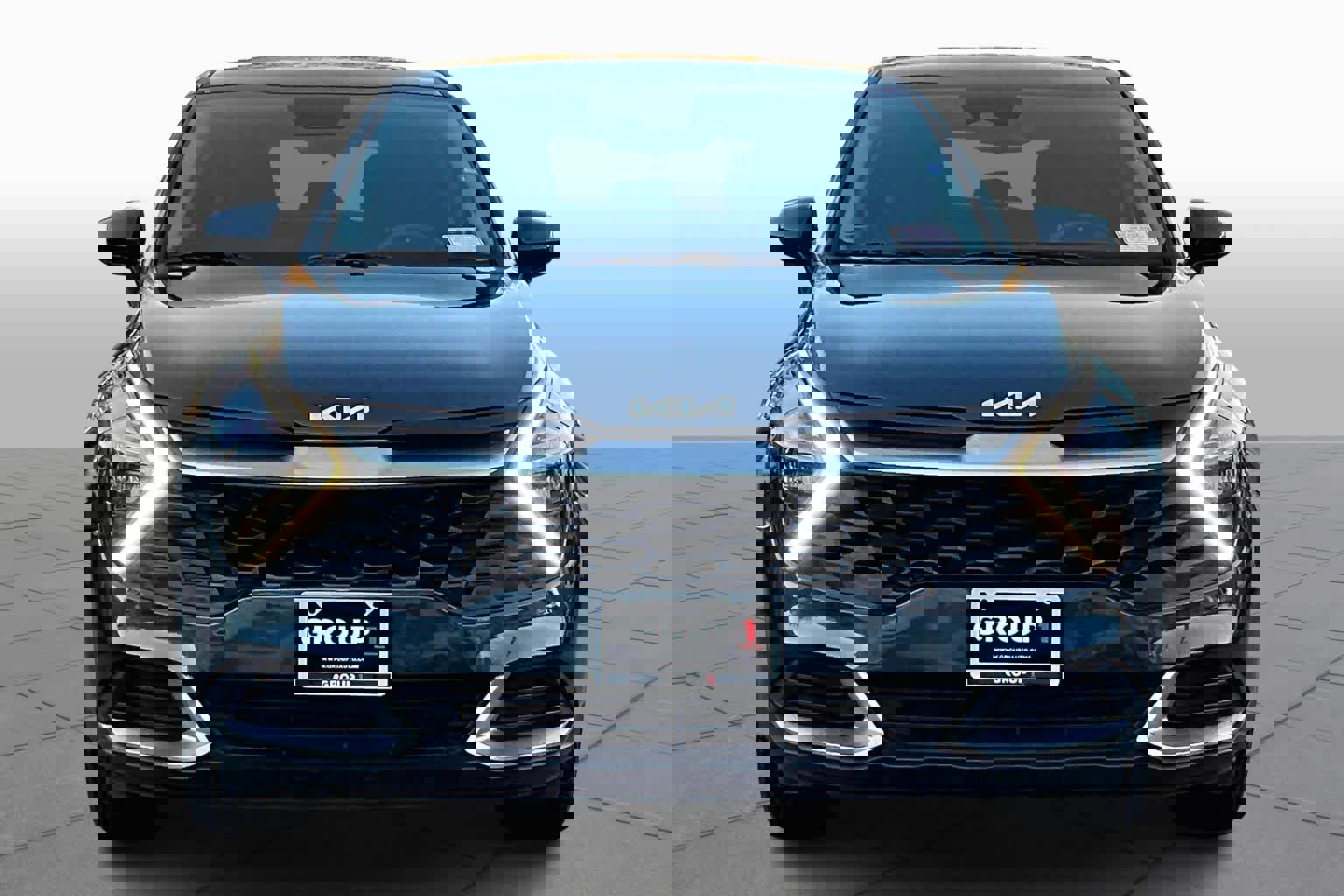 Certified 2023 Kia Sportage LX image 3