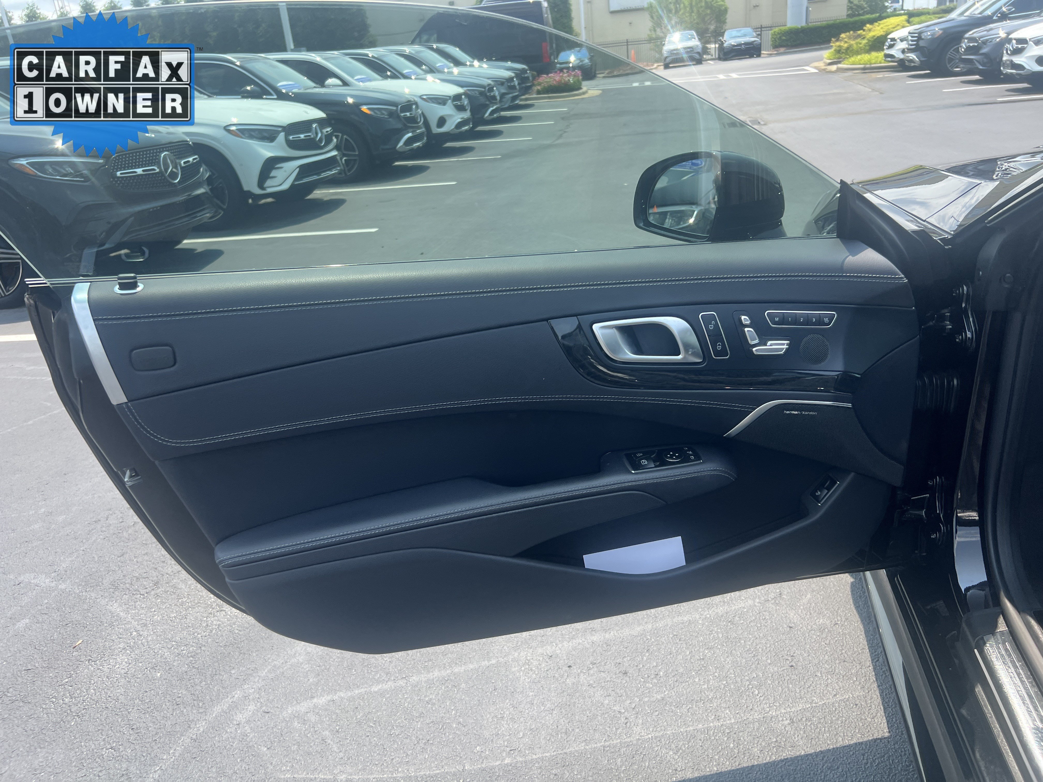 Used 2018 Mercedes-Benz SL 550 image 13