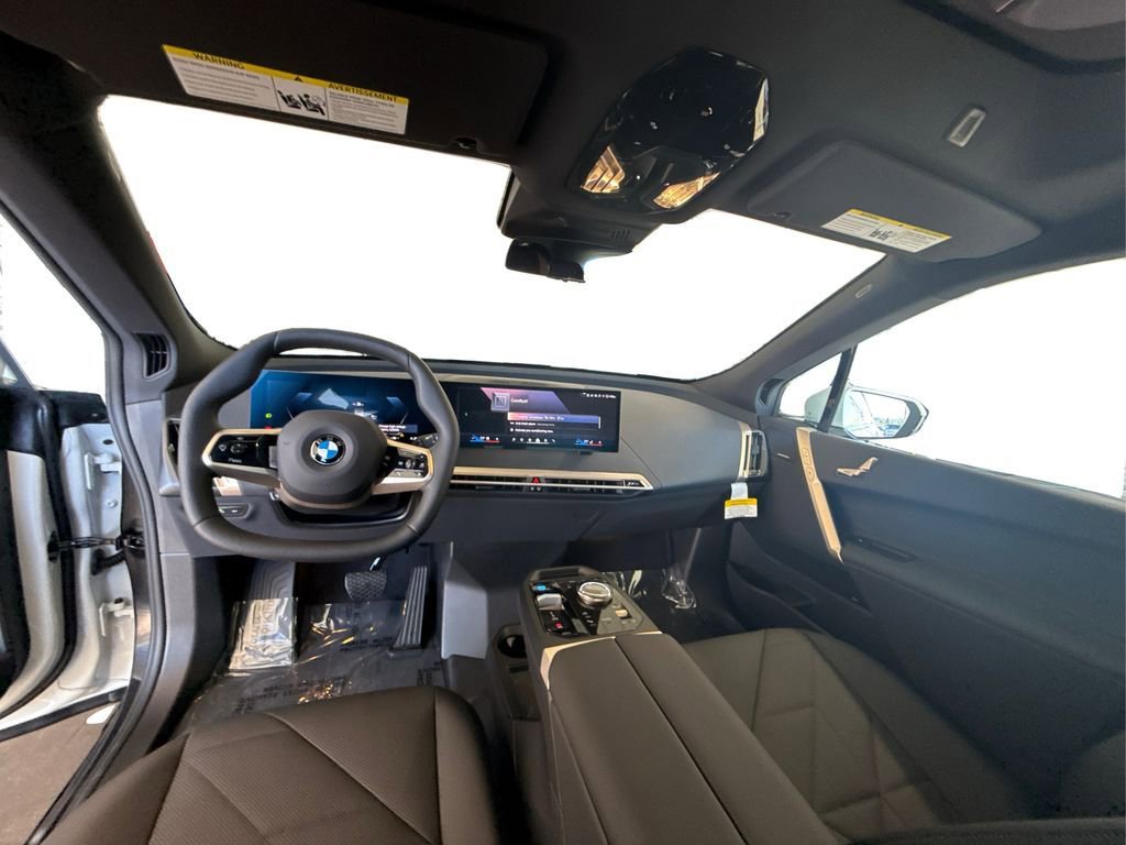 New 2026 BMW iX xDrive60 w/ Premium Package image 28