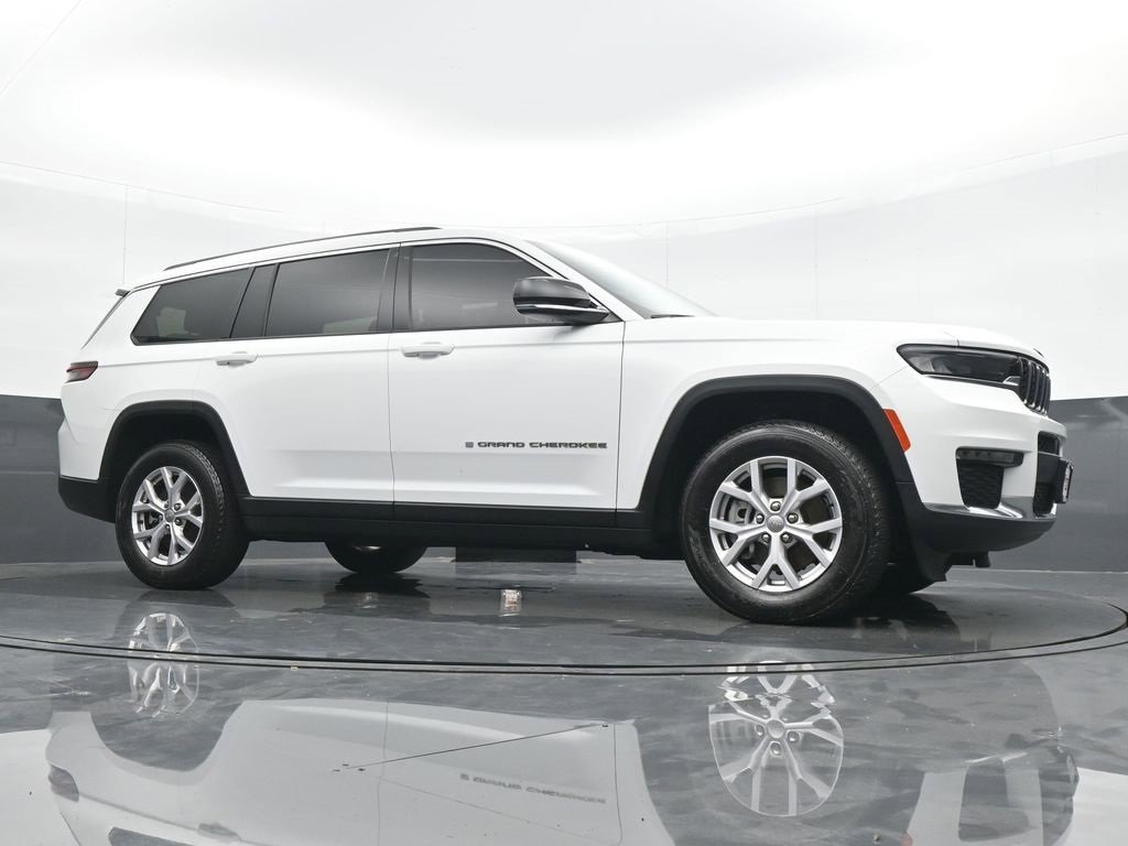 Used 2021 Jeep Grand Cherokee L Limited image 23