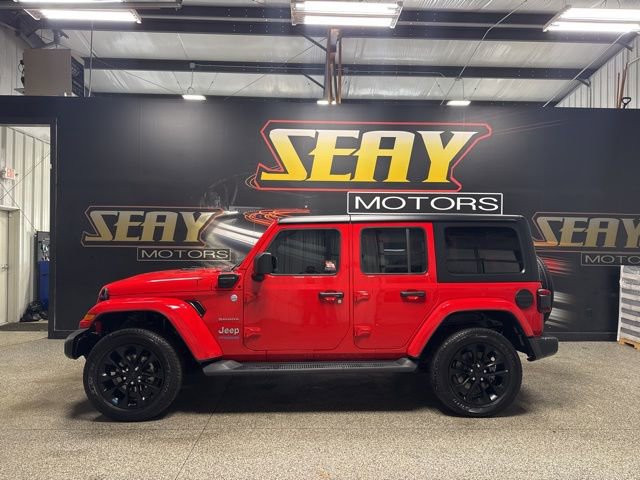 Used 2022 Jeep Wrangler Unlimited Sahara 4xe image 3