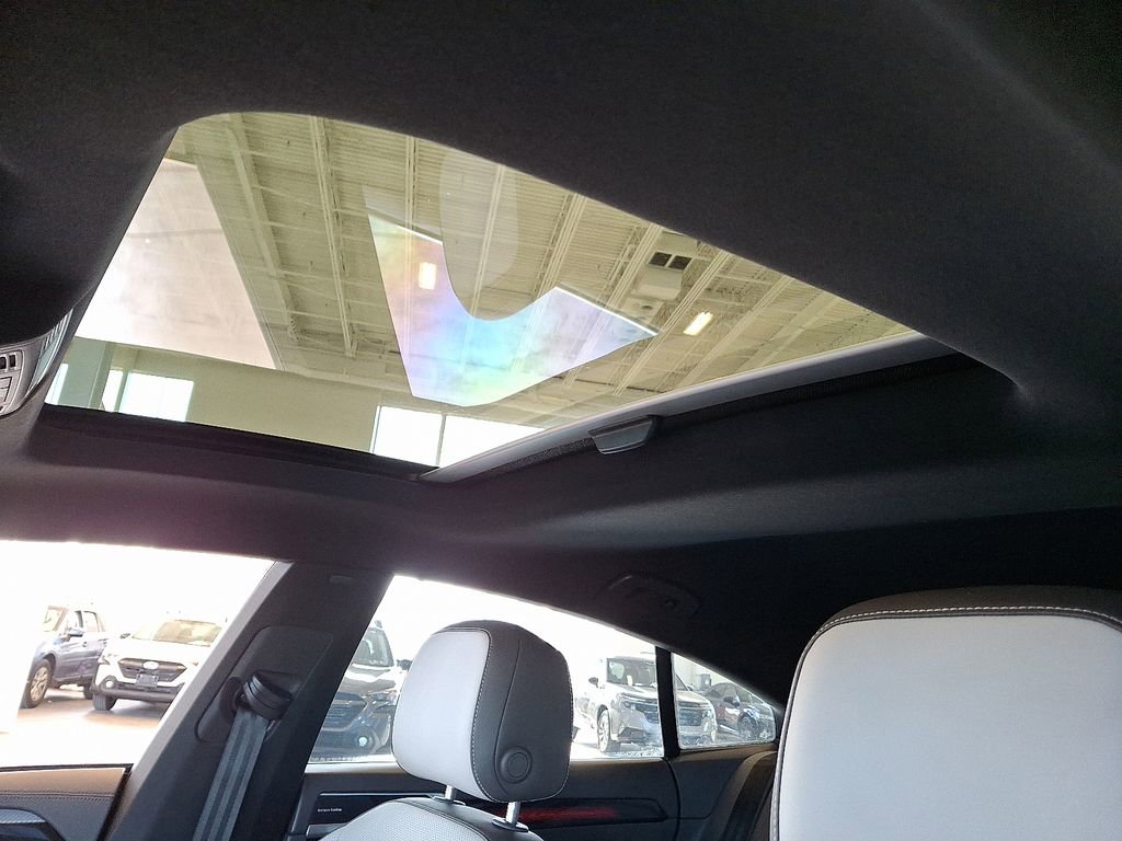 Used 2023 Volkswagen Arteon SEL Premium image 16